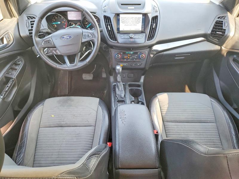 صورة رقم 8 من المزاد - 2018 FORD ESCAPE SE مع VIN 1FMCU9GD8JUA62363