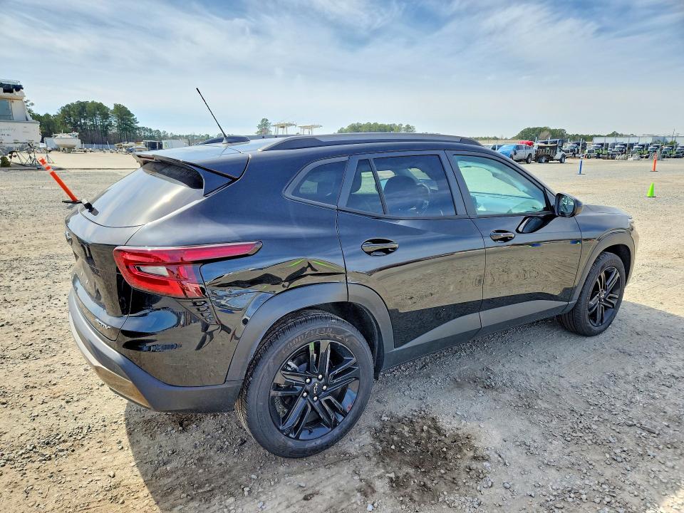 Photo 3 from auction – 2025 CHEVROLET TRAX with VIN KL77LKEP1SC108245