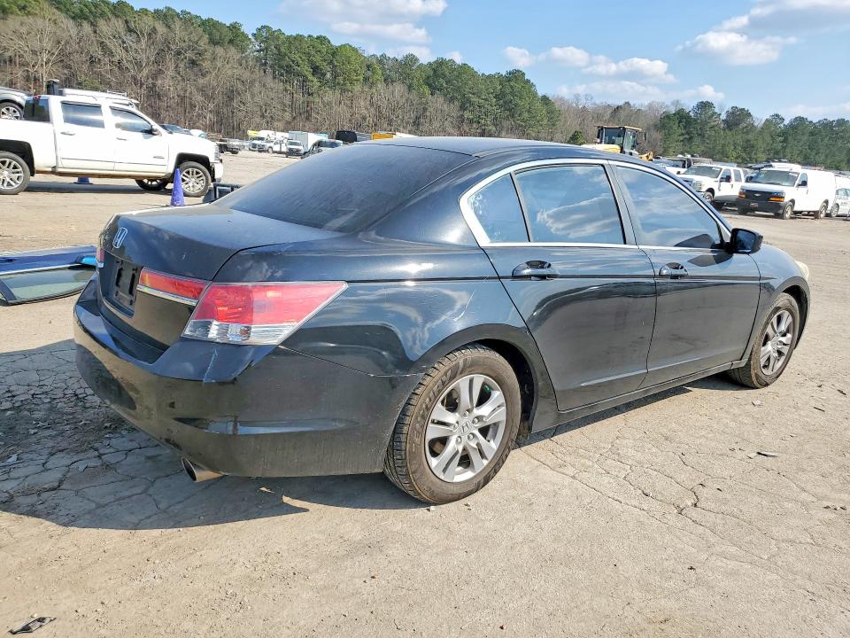 Photo 3 from auction – 2012 HONDA ACCORD LXP with VIN 1HGCP2F49CA140109