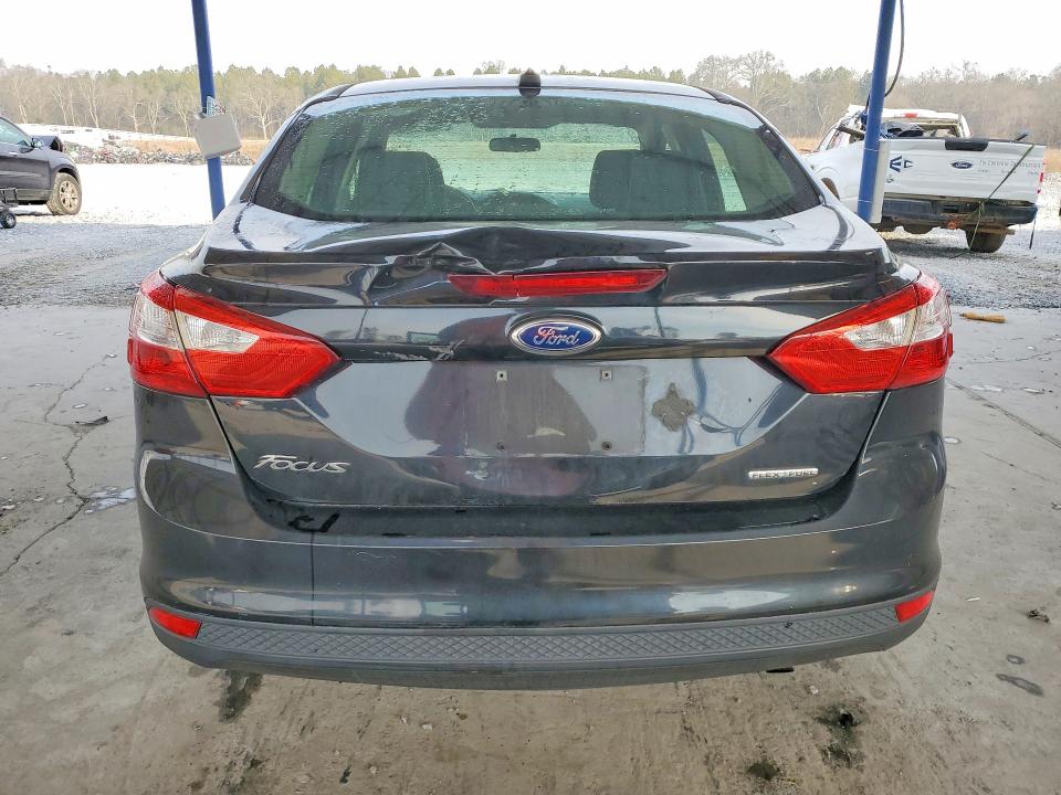 Photo 6 from auction – 2013 FORD FOCUS S with VIN 1FADP3E29DL359723