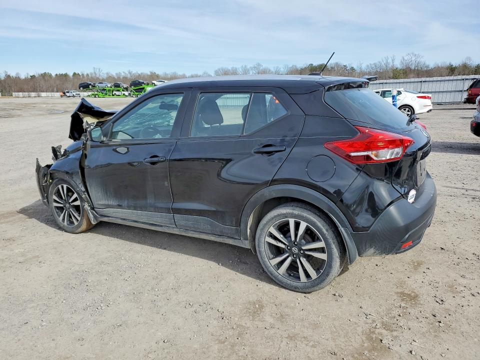 Photo 2 from auction – 2019 NISSAN KICKS with VIN 3N1CP5CU8KL506446
