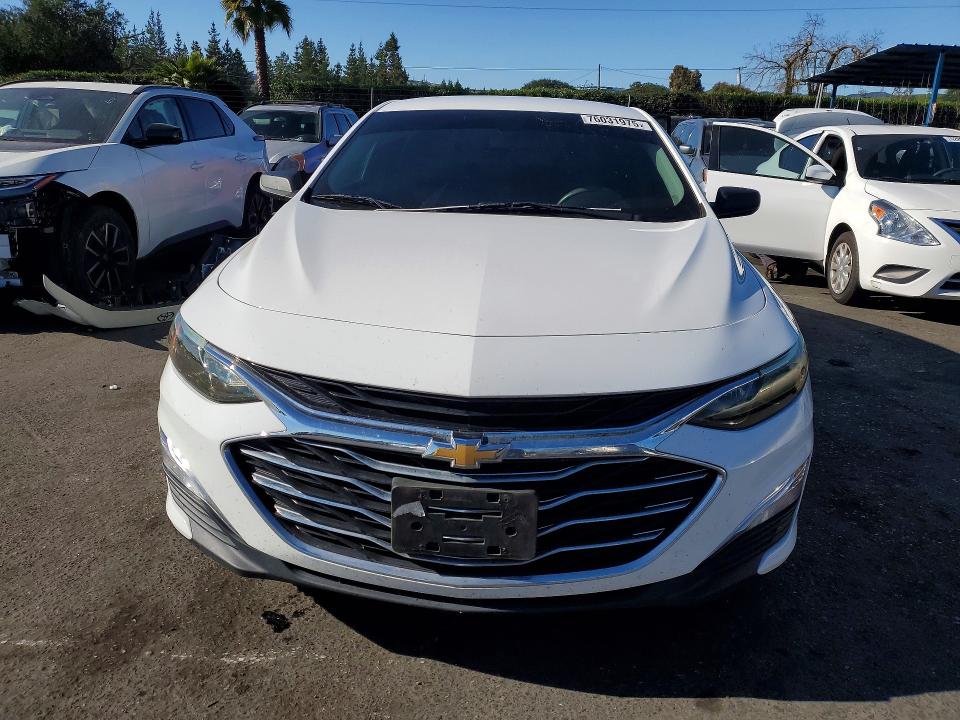 Photo 5 from auction – 2019 CHEVROLET MALIBU with VIN 1G1ZB5STXKF178657