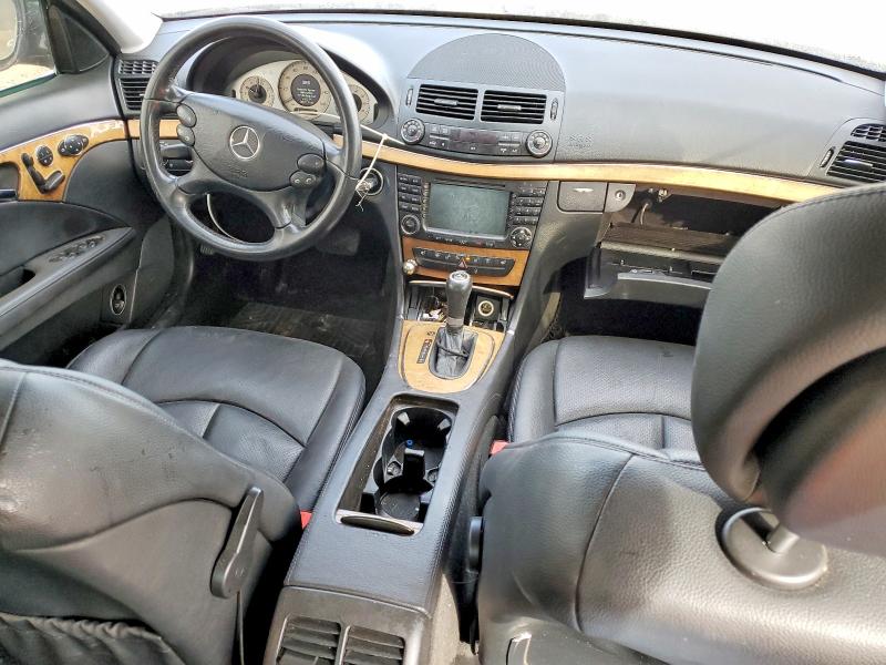 Photo 8 from auction – 2008 MERCEDES-BENZ E with VIN WDBUF56X48B211637