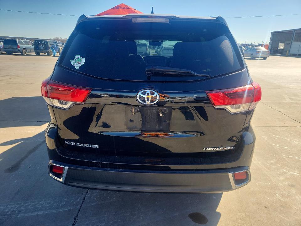 Photo 6 from auction – 2019 TOYOTA HIGHLANDER with VIN 5TDDZRFH6KS999118
