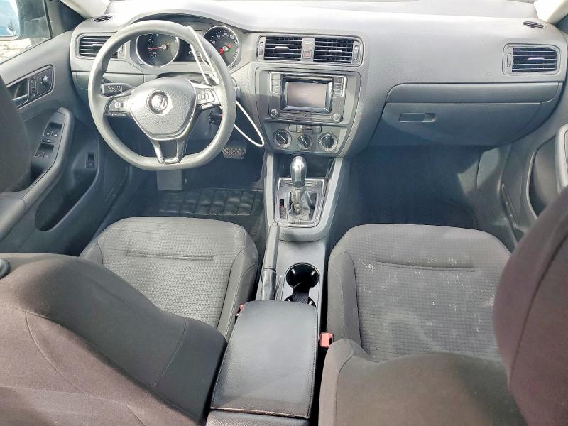 Photo 8 from auction – 2016 VOLKSWAGEN JETTA with VIN 3VW267AJ2GM385055