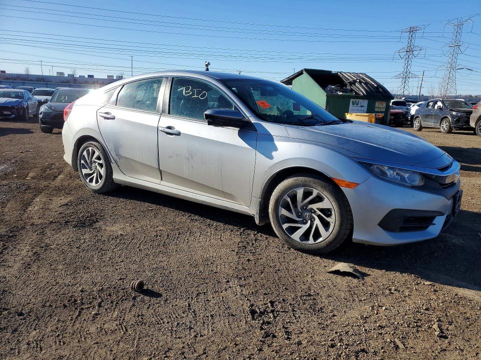 Photo 4 from auction – 2016 HONDA CIVIC with VIN 19XFC2F72GE067976