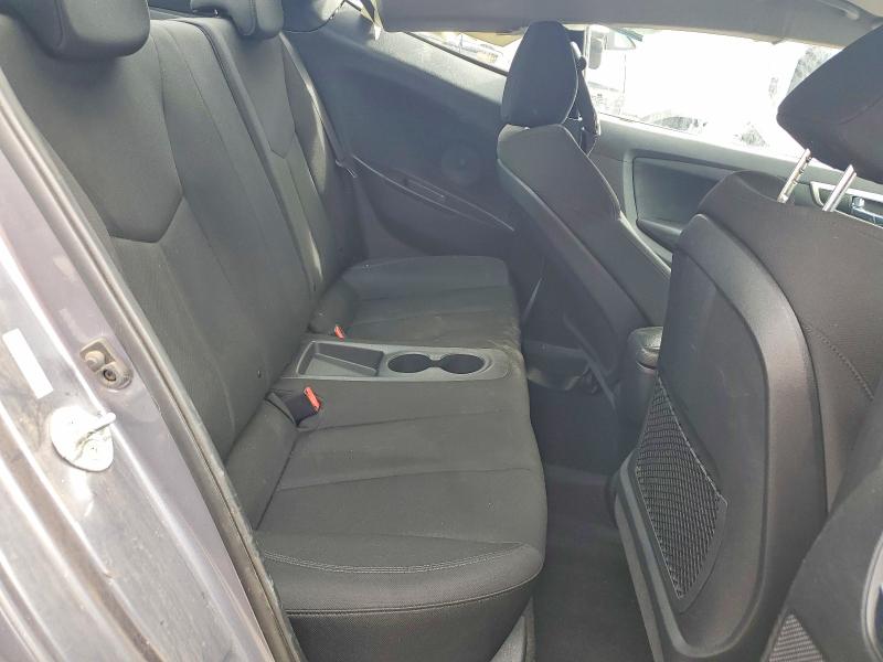 Photo 10 from auction – 2017 HYUNDAI VELOSTER with VIN KMHTC6ADXHU313369