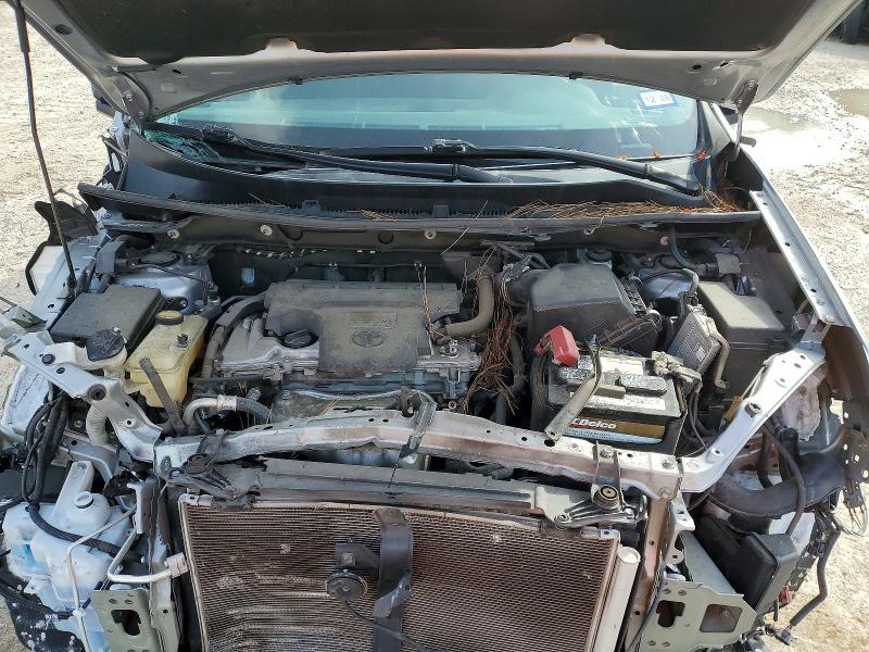 صورة رقم 12 من المزاد - 2018 TOYOTA RAV4 مع VIN 2T3ZFREV2JW520261