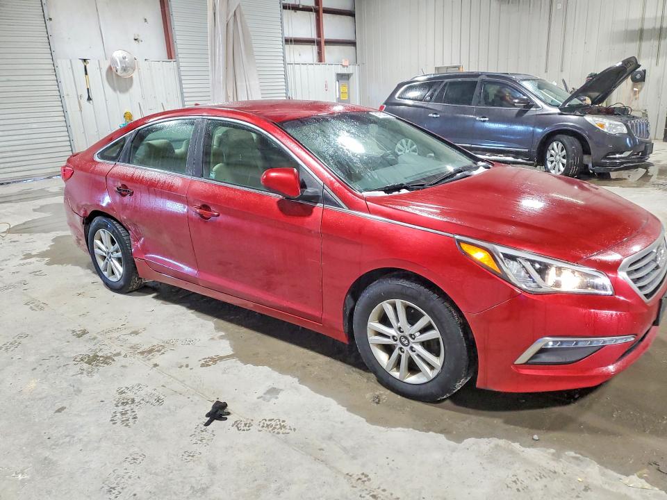 Photo 4 from auction – 2015 HYUNDAI SONATA with VIN 5NPE24AF5FH224788
