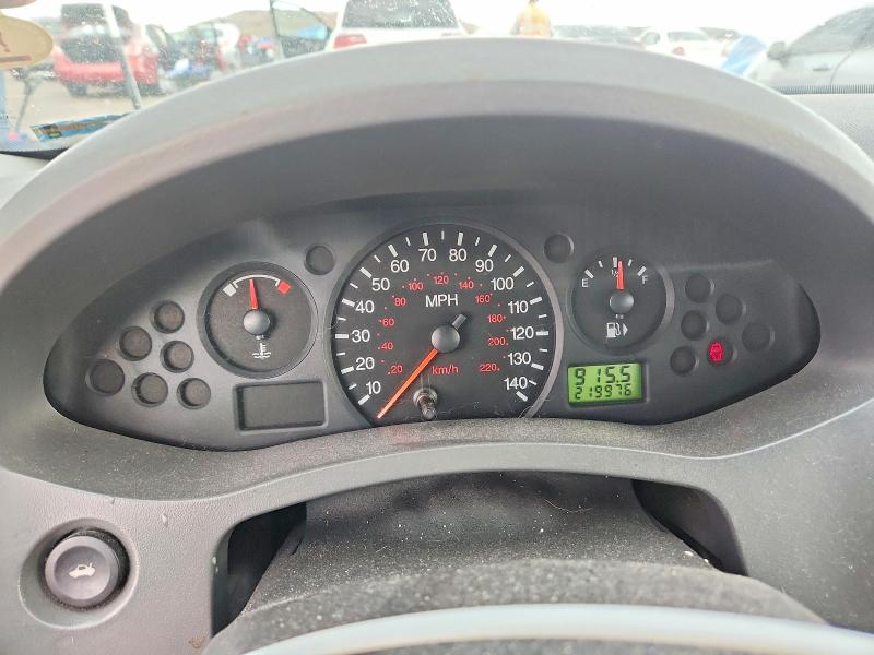 Photo 9 from auction – 2005 FORD FOCUS with VIN 1FAFP34N65W297007