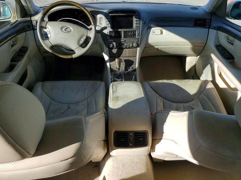 Photo 8 from auction – 2002 LEXUS LS 430 with VIN JTHBN30F720070905