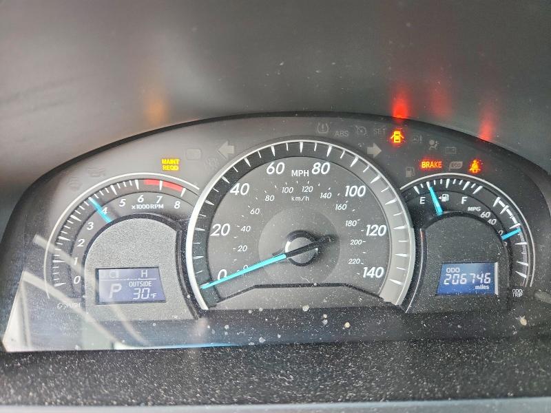 Photo 9 from auction – 2013 TOYOTA CAMRY with VIN 4T1BF1FK4DU652829