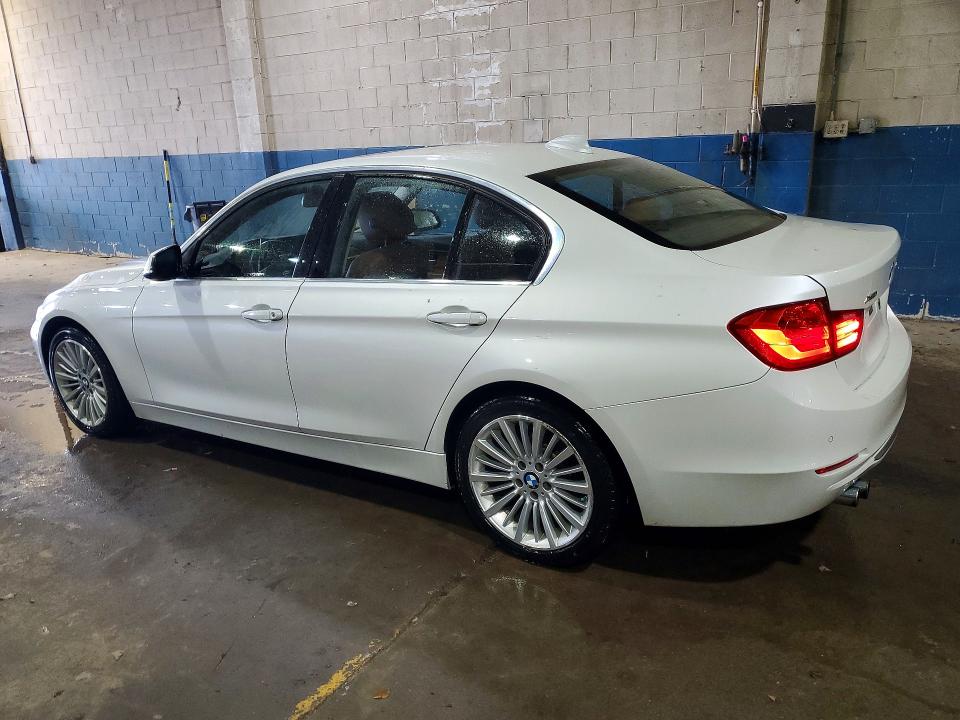 Photo 2 from auction – 2015 BMW 328 with VIN WBA3B3C56FF546708
