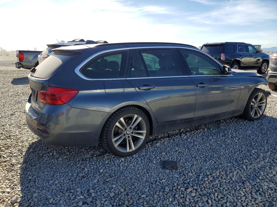 Photo 3 from auction – 2018 BMW 330 XI with VIN WBA8K3C51JA023916