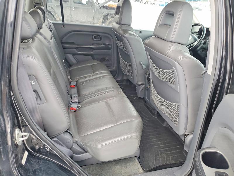 Photo 11 from auction – 2004 HONDA PILOT EXL with VIN 5FNYF186X4B003558