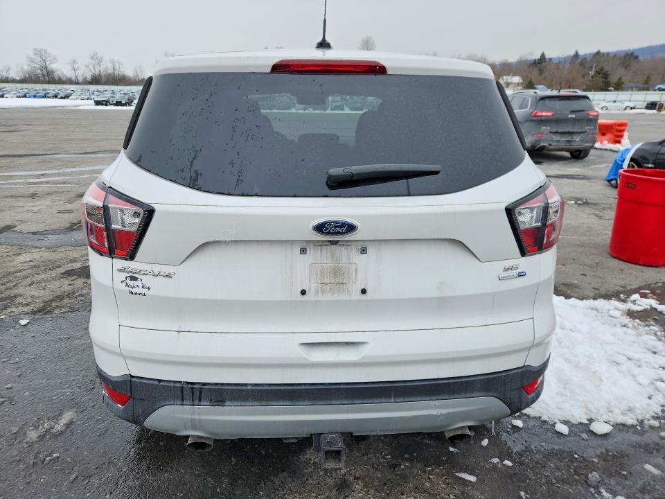 Photo 6 from auction – 2017 FORD ESCAPE with VIN 1FMCU9G90HUE29049
