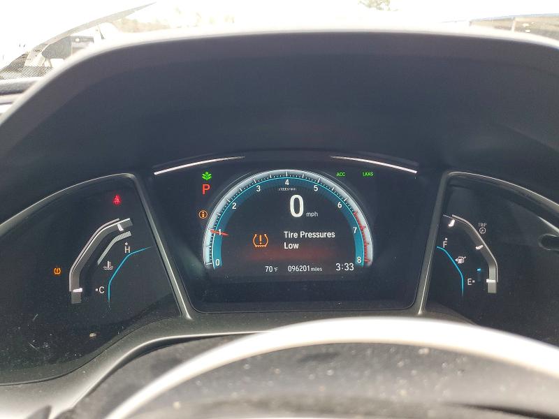 Photo 9 from auction – 2018 HONDA CIVIC EX with VIN 19XFC1F41JE002916