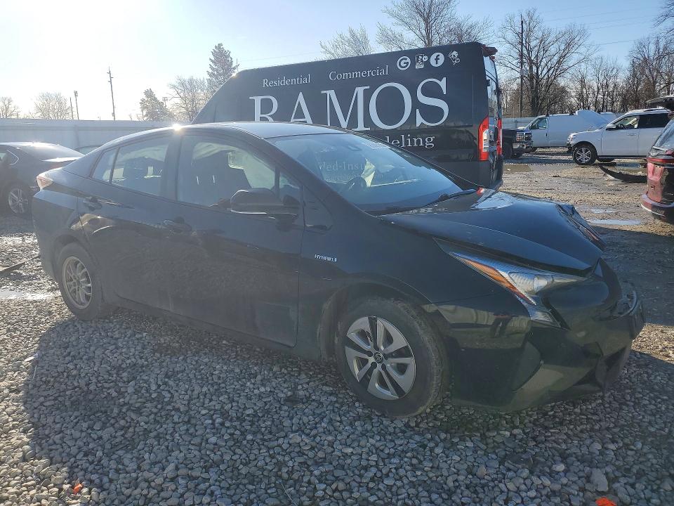Photo 4 from auction – 2018 TOYOTA PRIUS with VIN JTDKBRFU0J3602964