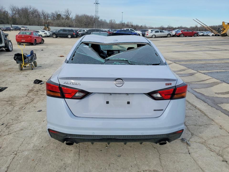 Photo 6 from auction – 2024 NISSAN ALTIMA with VIN 1N4AL4CV7RN362987