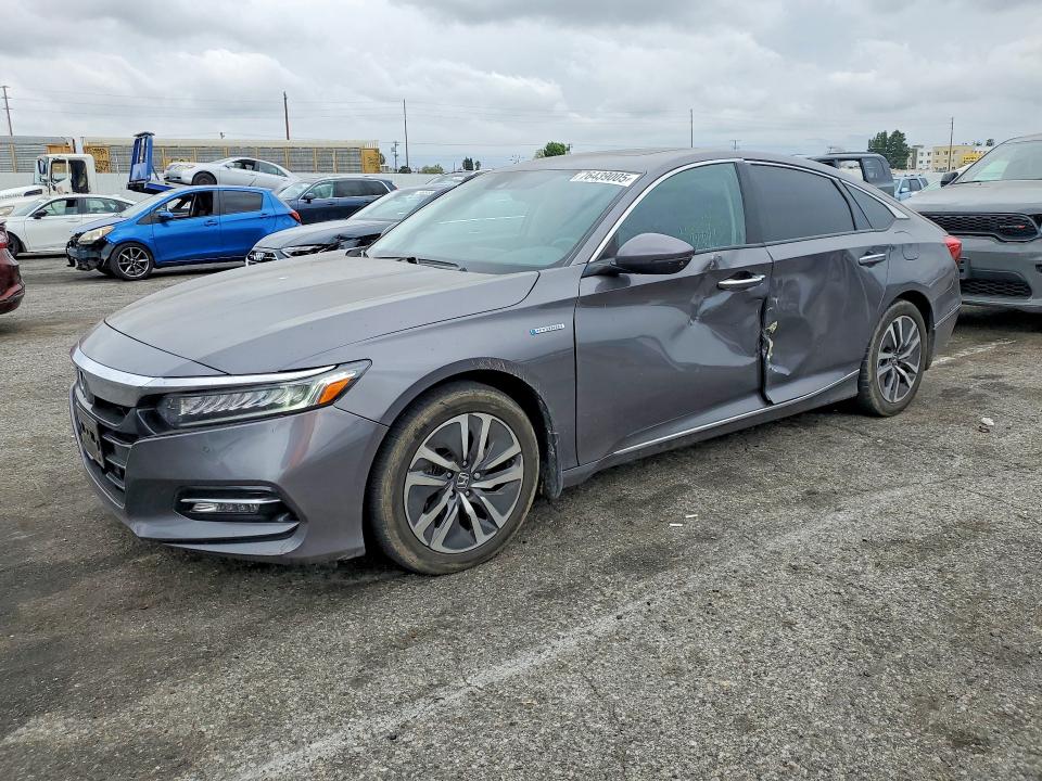 Photo 1 from auction – 2018 HONDA ACCORD with VIN 1HGCV3F90JA016248