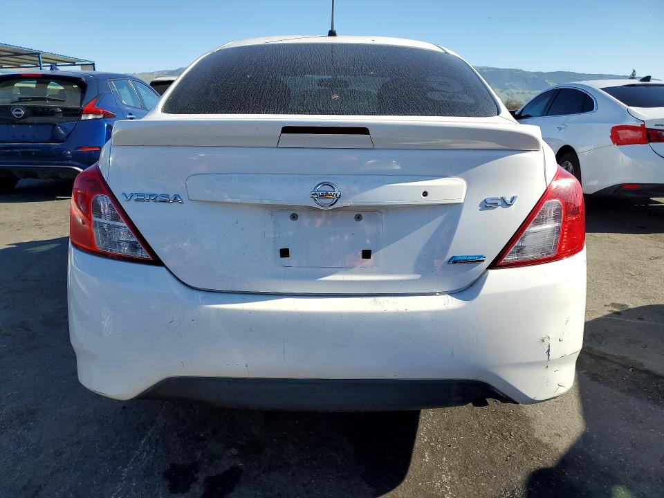 Photo 6 from auction – 2016 NISSAN VERSA S with VIN 3N1CN7AP3GL902158