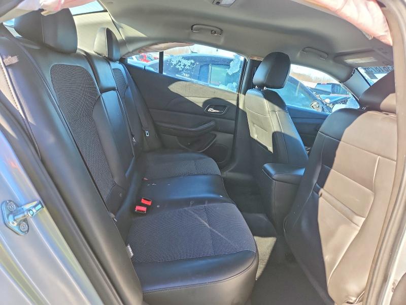 Photo 10 from auction – 2016 CHEVROLET MALIBU LIM with VIN 1G11C5SA9GF101682