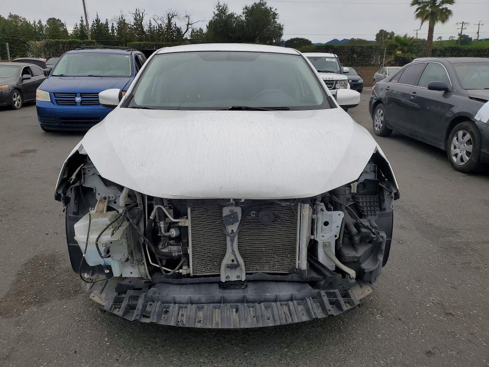 Photo 5 from auction – 2017 NISSAN SENTRA S with VIN 3N1AB7AP0HY381713