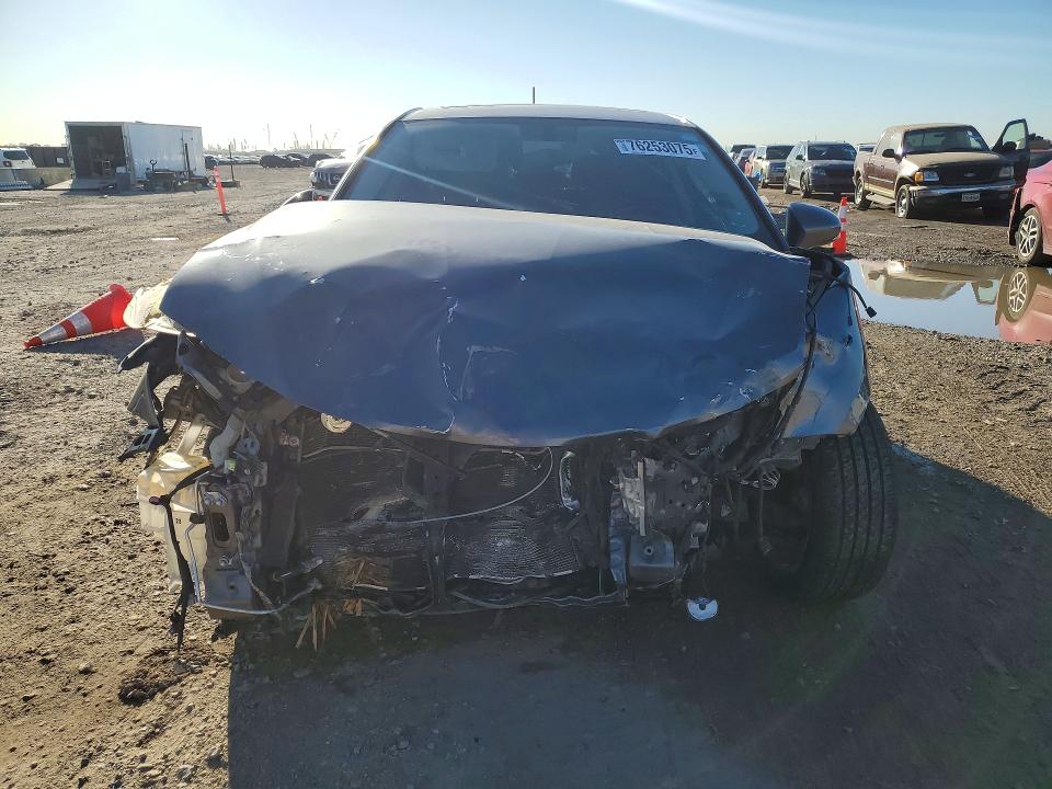 Photo 5 from auction – 2013 LEXUS CT 200 with VIN JTHKD5BH4D2135391
