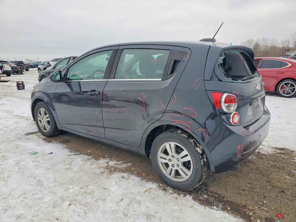 Photo 2 from auction – 2015 CHEVROLET SONIC with VIN 1G1JC6SH5F4184606