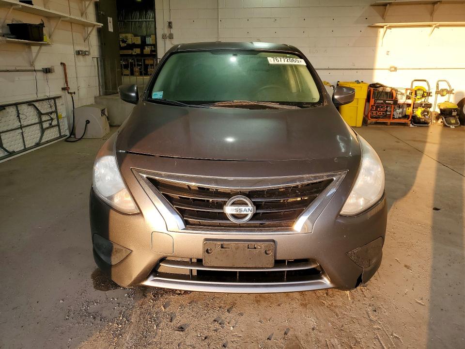 Photo 5 from auction – 2019 NISSAN VERSA with VIN 3N1CN7AP8KL831273