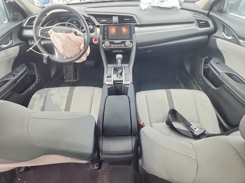 Photo 8 from auction – 2016 HONDA CIVIC with VIN 19XFC2F89GE219471