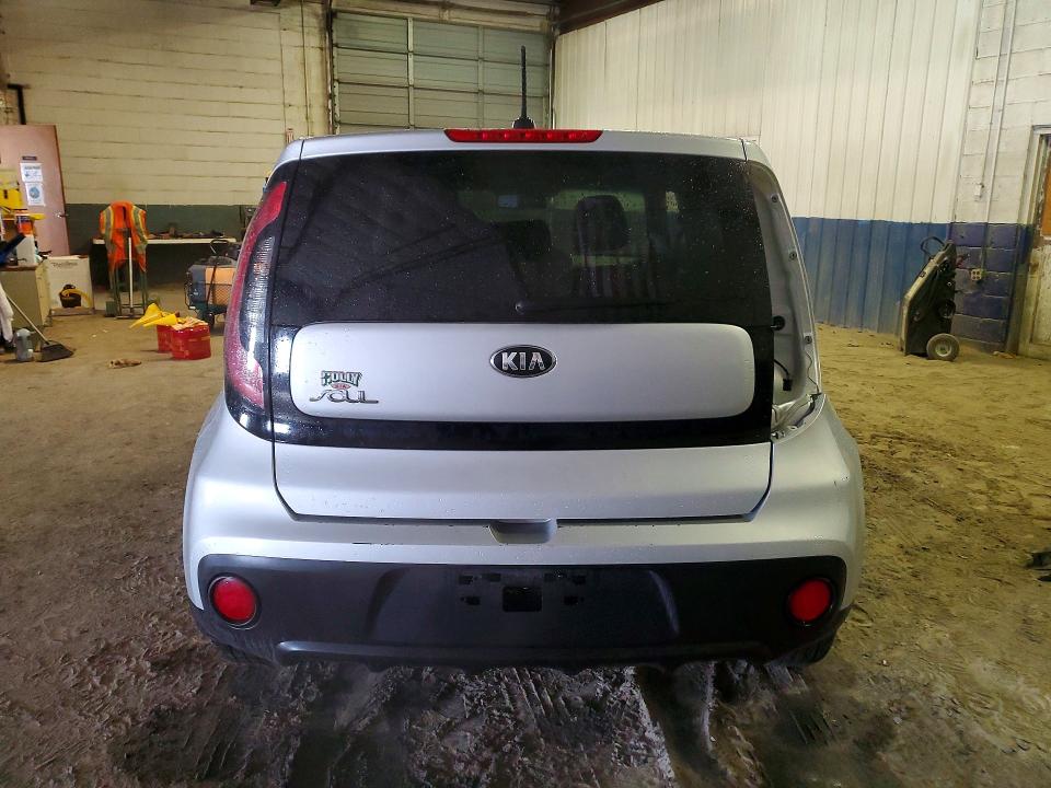 Photo 6 from auction – 2018 KIA SOUL with VIN KNDJN2A24J7566625