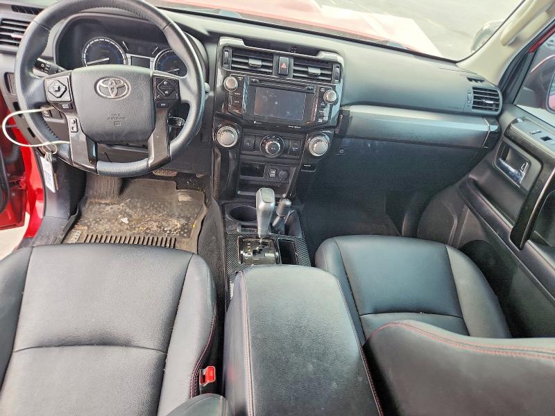 Photo 8 from auction – 2018 TOYOTA 4RUNNER SR with VIN JTEBU5JR4J5489154