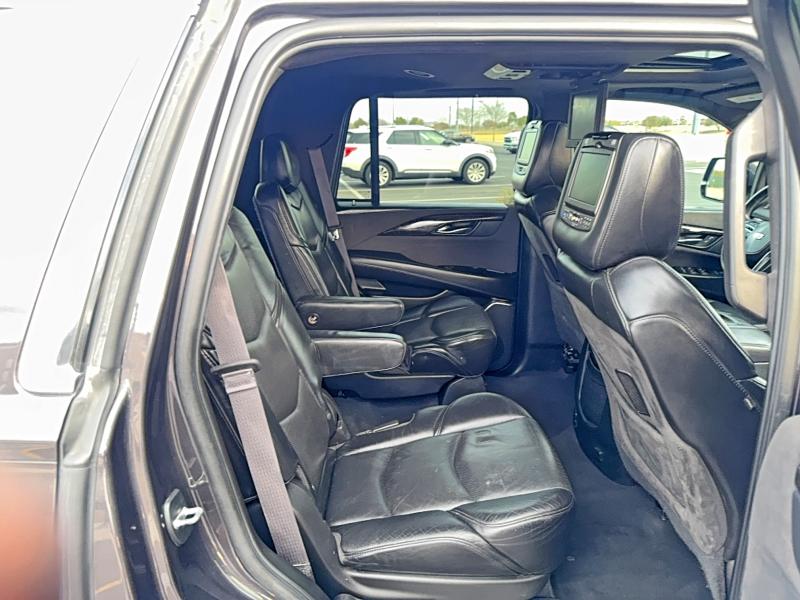 Photo 6 from auction – 2015 CADILLAC ESCALADE with VIN 1GYS4PKJXFR683996