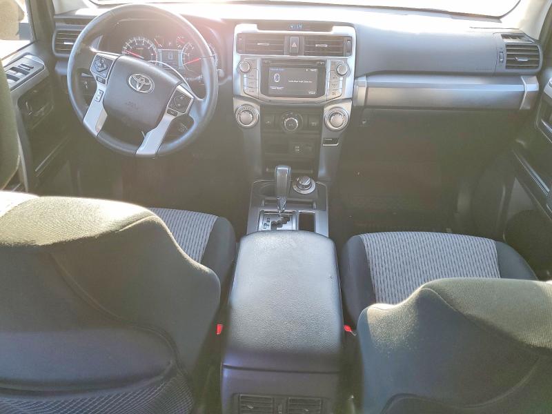 Photo 8 from auction – 2016 TOYOTA 4RUNNER SR with VIN JTEBU5JR8G5401490