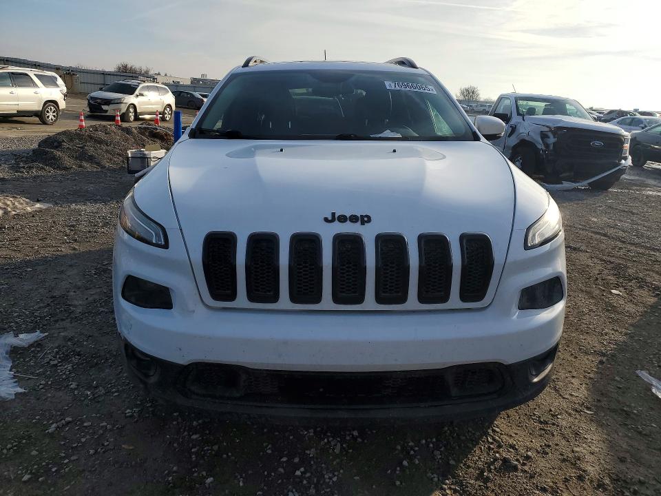 Photo 5 from auction – 2016 JEEP CHEROKEE with VIN 1C4PJMDS2GW314271