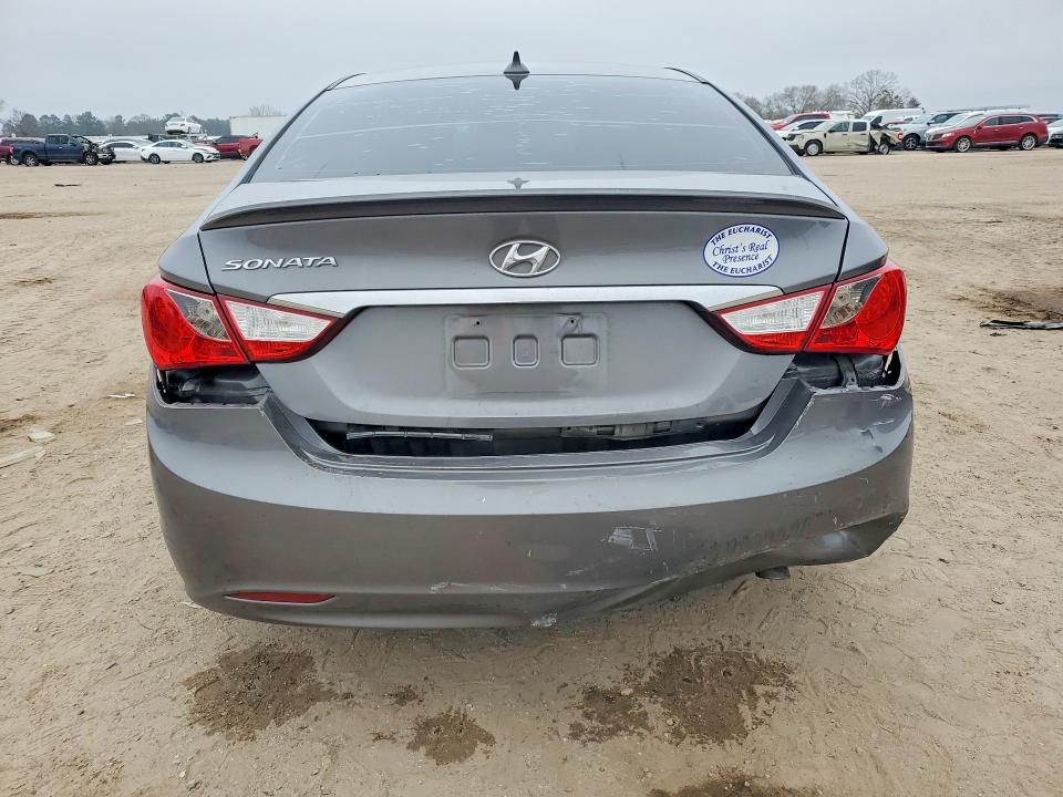 Photo 6 from auction – 2013 HYUNDAI SONATA with VIN 5NPEB4AC7DH733610
