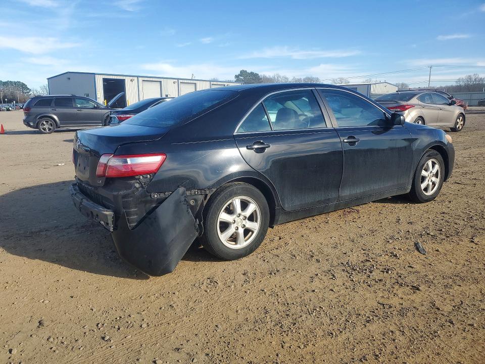 Zdjęcie 3 z aukcji – 2007 TOYOTA CAMRY CE z VIN 4T1BE46K07U566331