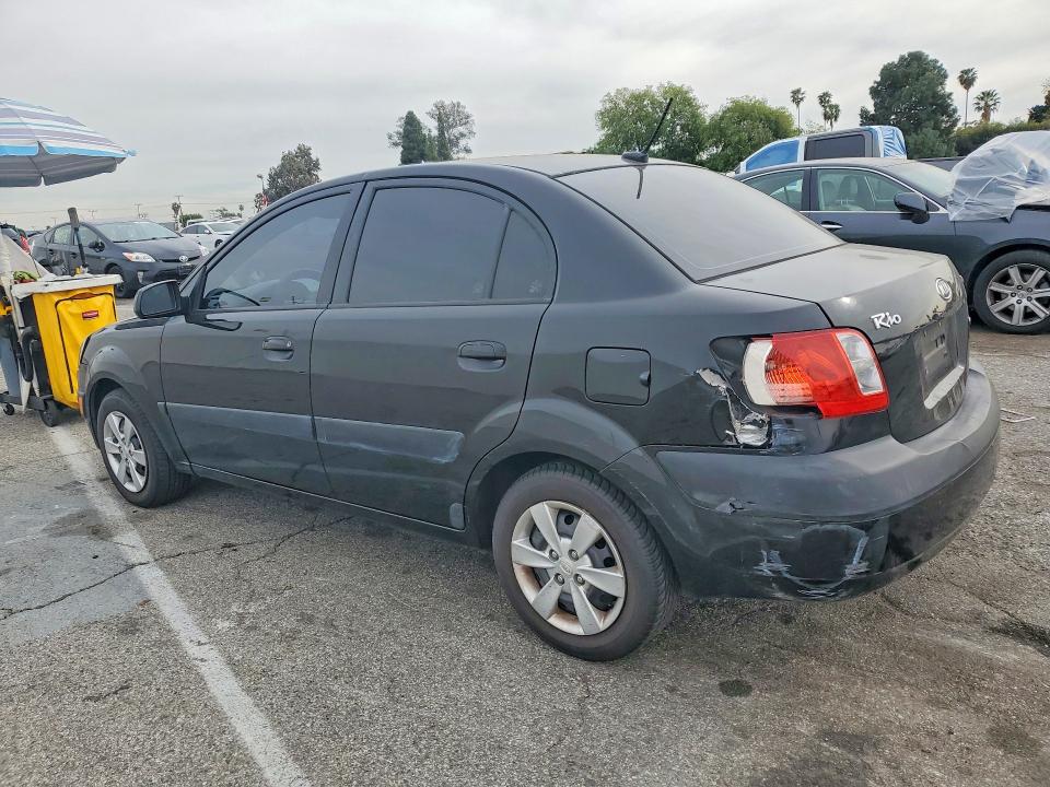 Photo 2 from auction – 2009 KIA RIO with VIN KNADE223796571028