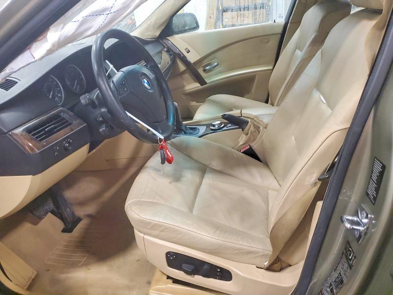 Photo 7 from auction – 2004 BMW 530 with VIN WBANA73564B801834