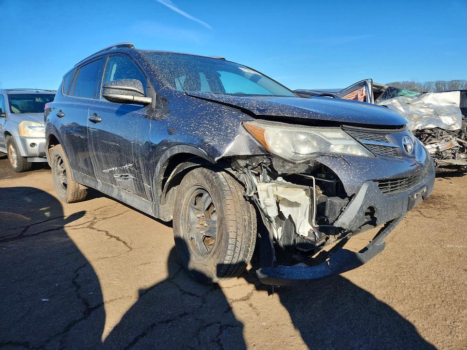 Photo 4 from auction – 2013 TOYOTA RAV4 LE with VIN 2T3BFREV8DW030798