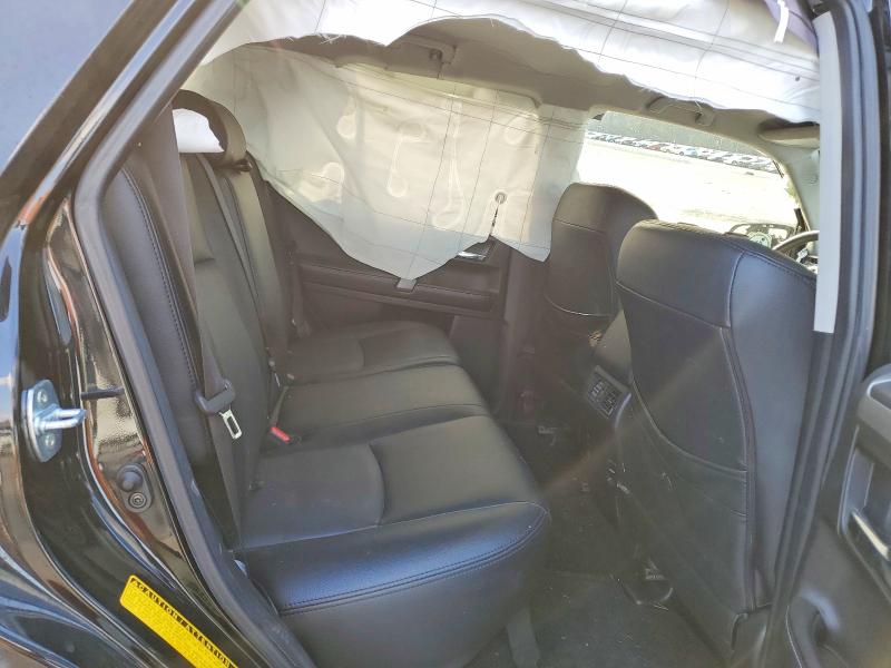 Photo 11 from auction – 2018 TOYOTA 4RUNNER with VIN JTEZU5JR2J5171547