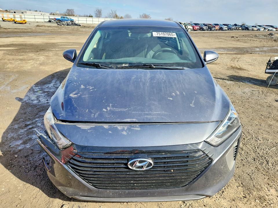 Photo 5 from auction – 2018 HYUNDAI IONIQ with VIN KMHC65LC1JU072541