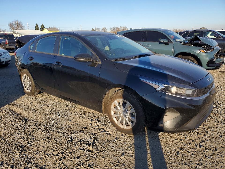 Photo 4 from auction – 2024 KIA FORTE with VIN 3KPF24AD8RE695328