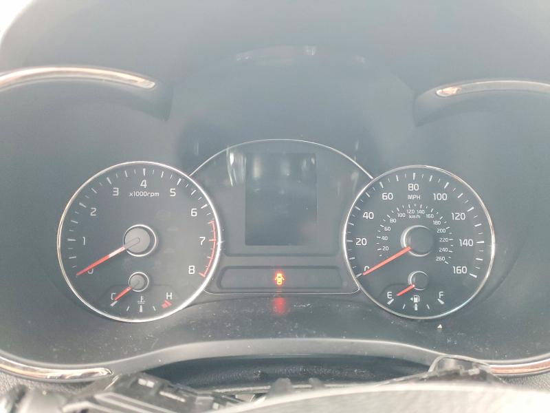 Photo 9 from auction – 2017 KIA FORTE with VIN 3KPFK4A7XHE094012