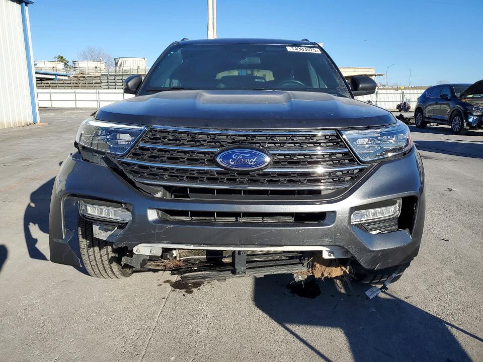 Photo 5 from auction – 2020 FORD EXPLORER with VIN 1FMSK8DH6LGC44082