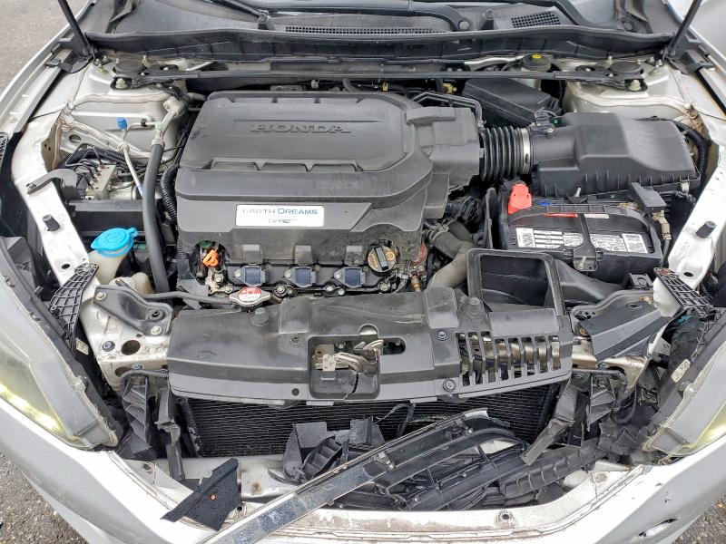 Photo 11 from auction – 2014 HONDA ACCORD with VIN 1HGCR3F87EA023747