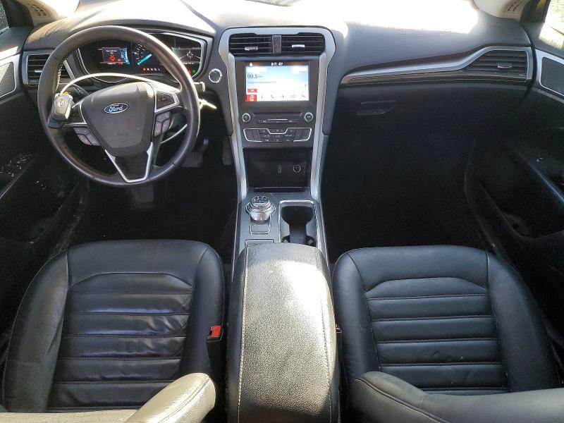 Photo 8 from auction – 2017 FORD FUSION with VIN 3FA6P0PU4HR246100