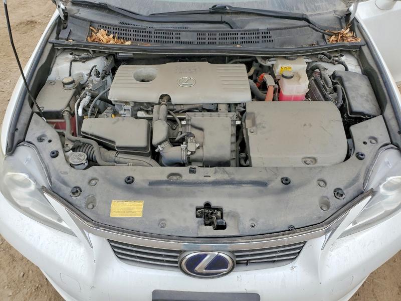 Photo 11 from auction – 2011 LEXUS CT 200 with VIN JTHKD5BH9B2032156