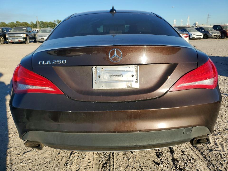 Photo 6 from auction – 2015 MERCEDES-BENZ CLA 250 with VIN WDDSJ4EB2FN237002
